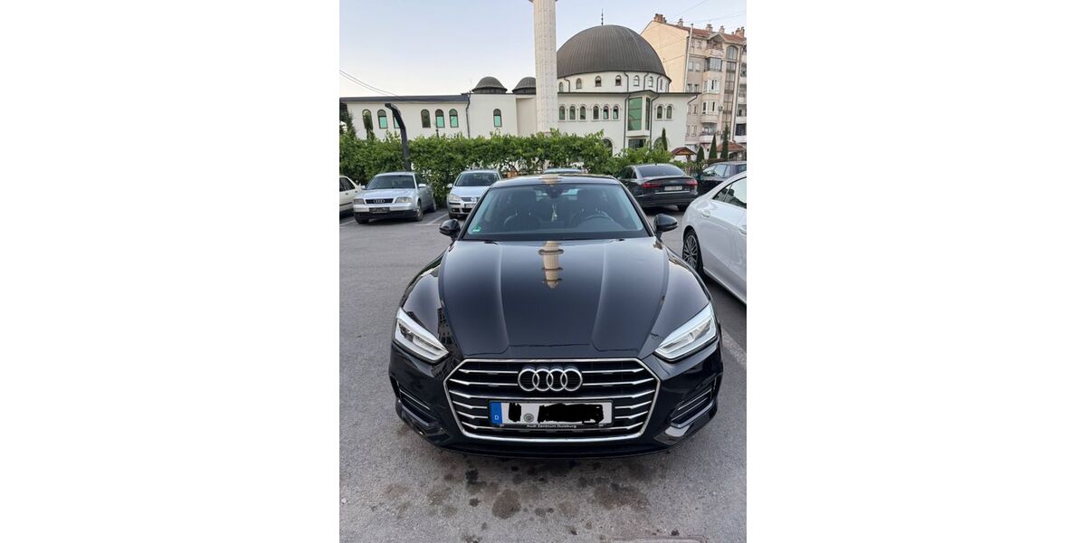 Audi A5 175.000 km 21.150 &euro; Wuppertal 42369