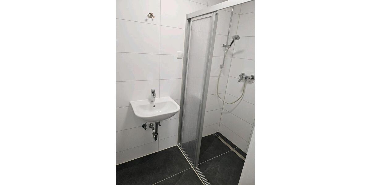 Mh Speldorf 2,5 Zimmer Souterrain Wohnung mit Ebk 2 zimmer