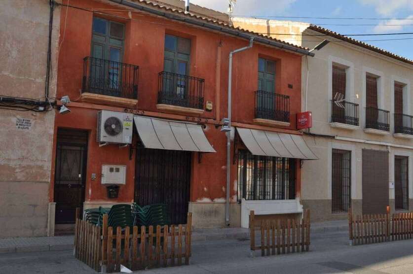Grundstück in Pinoso - El Pinós 349.000 € 590 m²