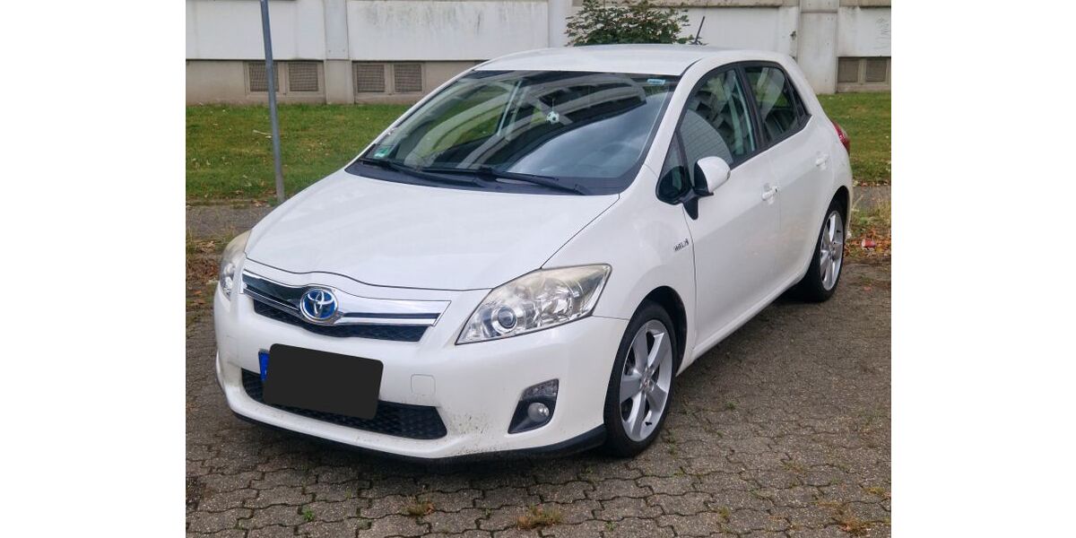 Toyota Auris 120.000 km 12.600 &euro; Neukirchen-Vluyn 47506