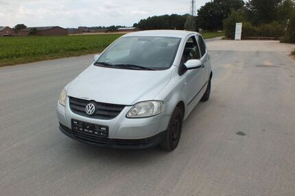 VW Fox 102.000 km 1.990 &euro; Krefeld 47798