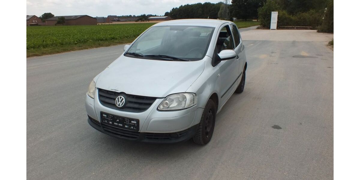 VW Fox 102.000 km 1.990 &euro; Krefeld 47798