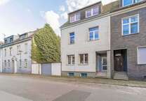 Haus zum Kaufen in Duisburg 282.000 € 136.75 m²