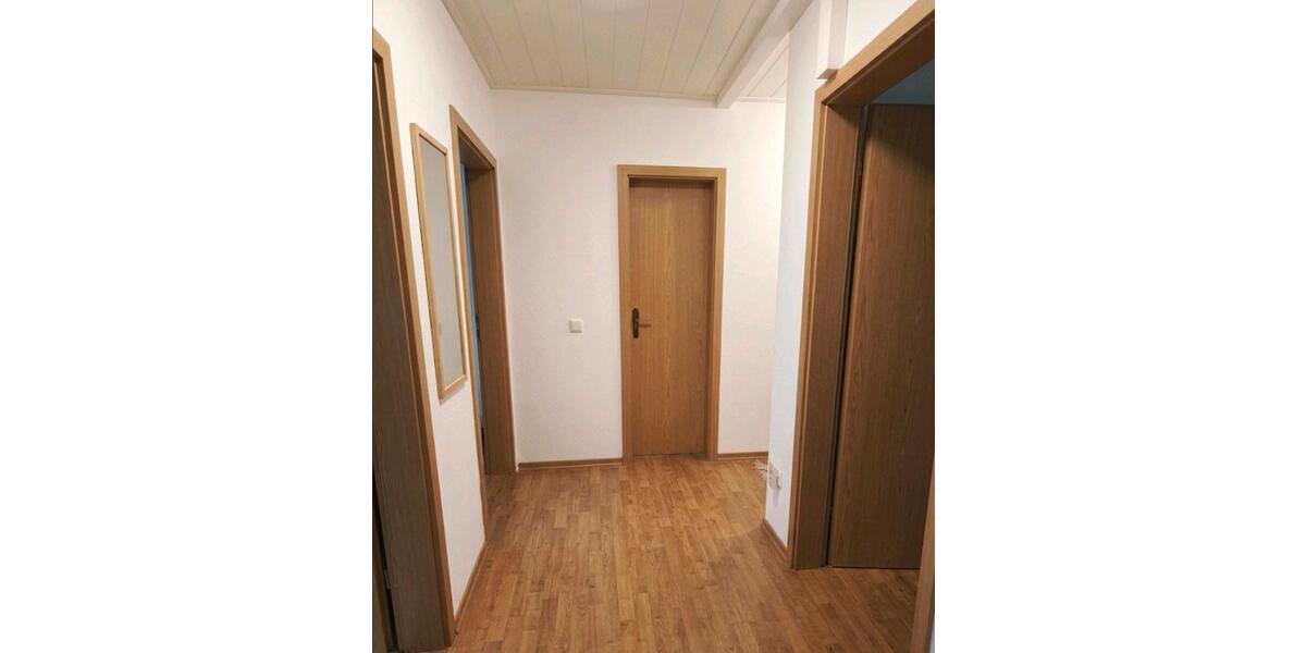 Dachgeschoßwohnung Kempen - 3 Zimmer, 78 m&sup2;, 230.000&euro; | Angebot:27023354