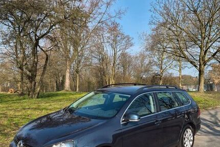 VW Golf 197.000 km 3.699 &euro; Duisburg 47167