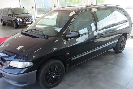 Chrysler Grand Voyager 148.703 km 1.650 € Essen 45329