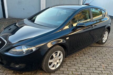 Seat Leon 237.700 km 2.740 &euro; Oberhausen 46047
