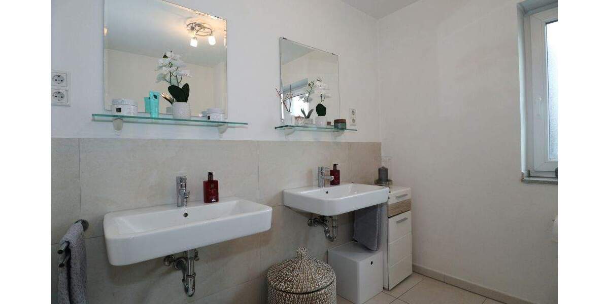 Etagenwohnung Meerbusch / Osterath Osterath - 3 Zimmer, 99 m&sup2;, 470.000&euro; | Angebot:25689661