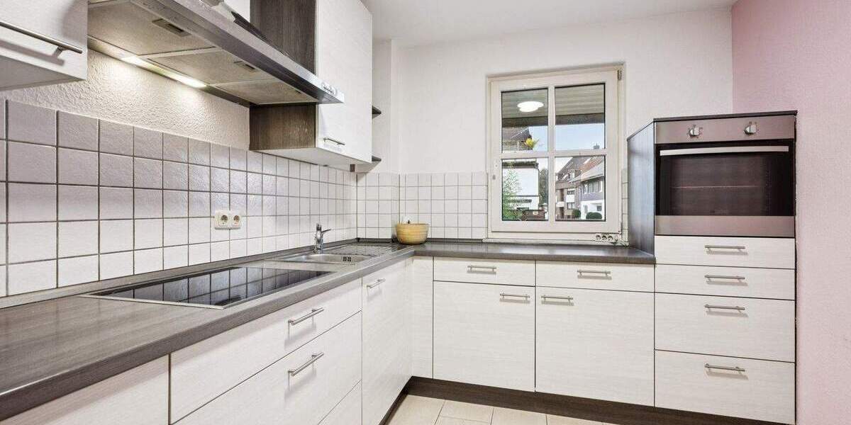 Etagenwohnung Mönchengladbach Mülfort - 3 Zimmer, 85 m&sup2;, 195.000&euro; | Angebot:25669261