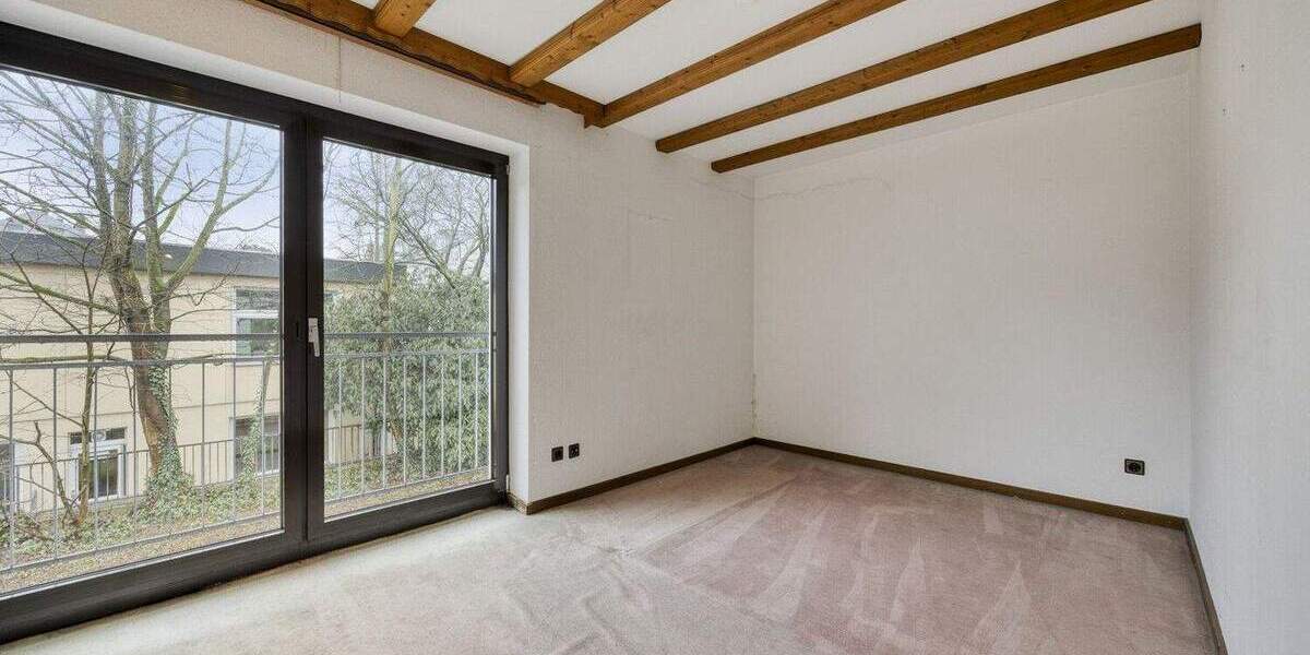 Einfamilienhaus Düsseldorf Benrath - 6 Zimmer, 168 m&sup2;, 740.000&euro; | Angebot:25141432