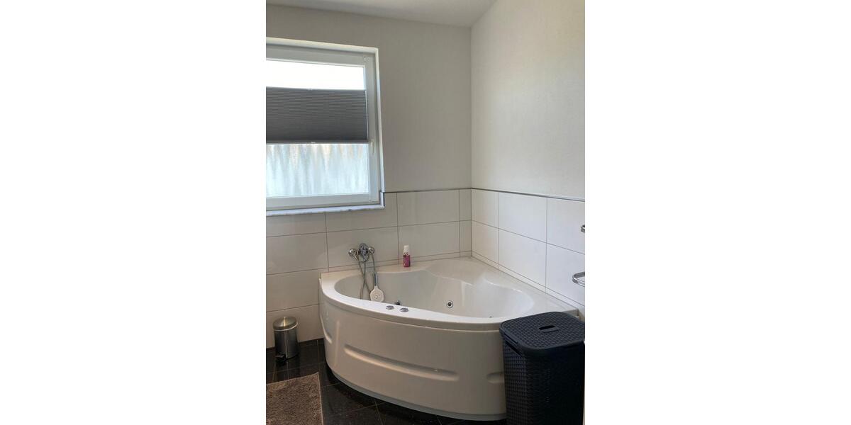 Freie 3-Zimmer-Wohnung 72m D-Unterrath 3 zimmer