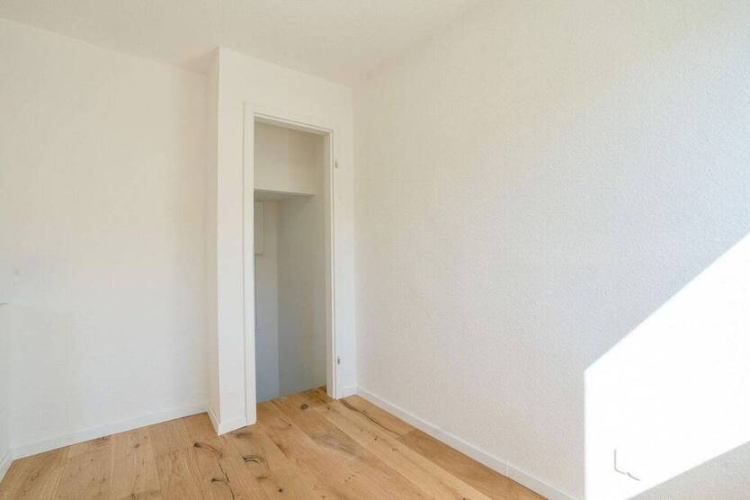 Reihenhaus Langenfeld - Familientraum mit Garten zum direkten Einzug