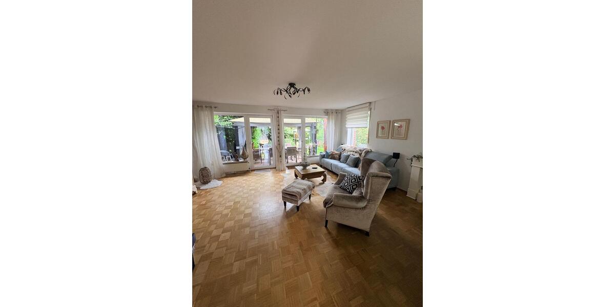 Reihenhaus Duisburg Rheinhausen - 7 Zimmer, 135 m&sup2;, 449.000&euro; | Angebot:27054483