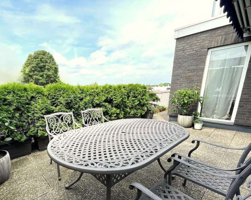 Wohnung zum Kaufen in Hilden 495.000 € 151 m²