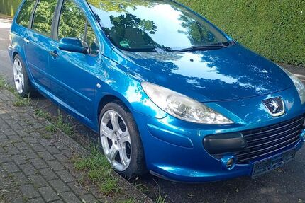 Peugeot 307 143.000 km 2.950 &euro; Mülheim an der Ruhr 45476