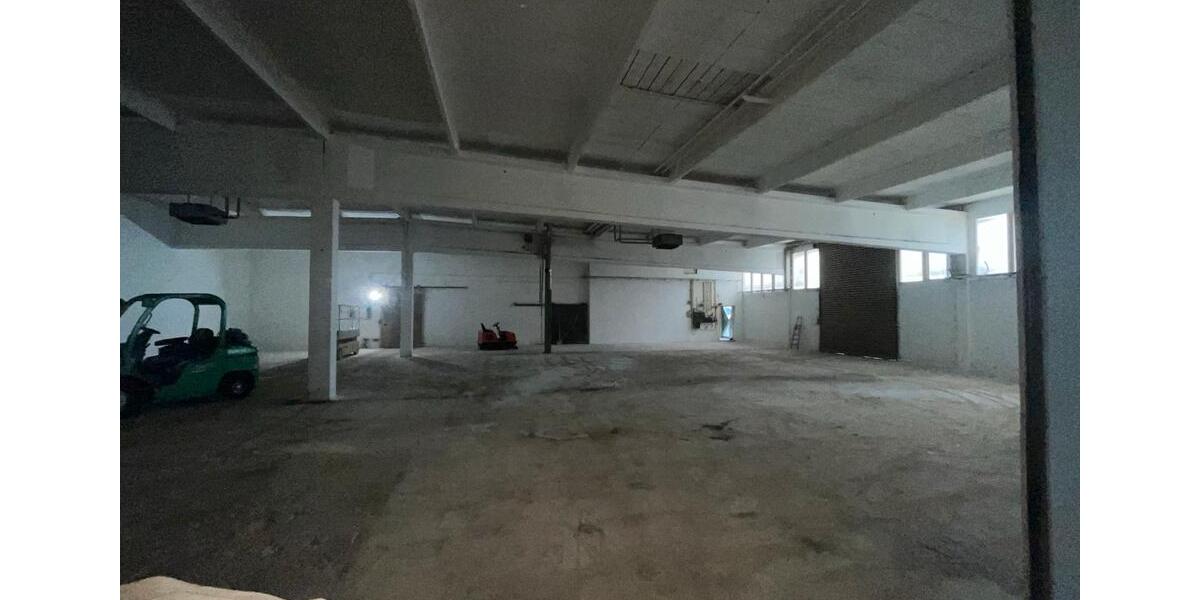 Lagerhalle 641 m² in 42659 Solingen zimmer