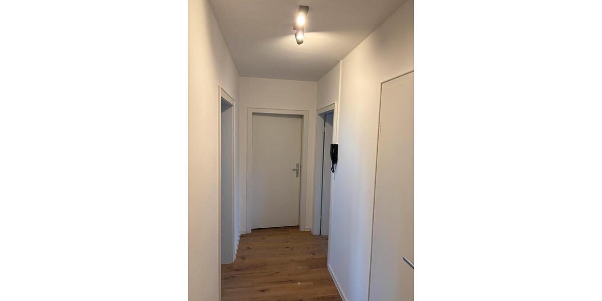 Etagenwohnung Düsseldorf Stadtbezirk 2 - 2 Zimmer, 72 m&sup2;, 1.400&euro; | Angebot:24329062