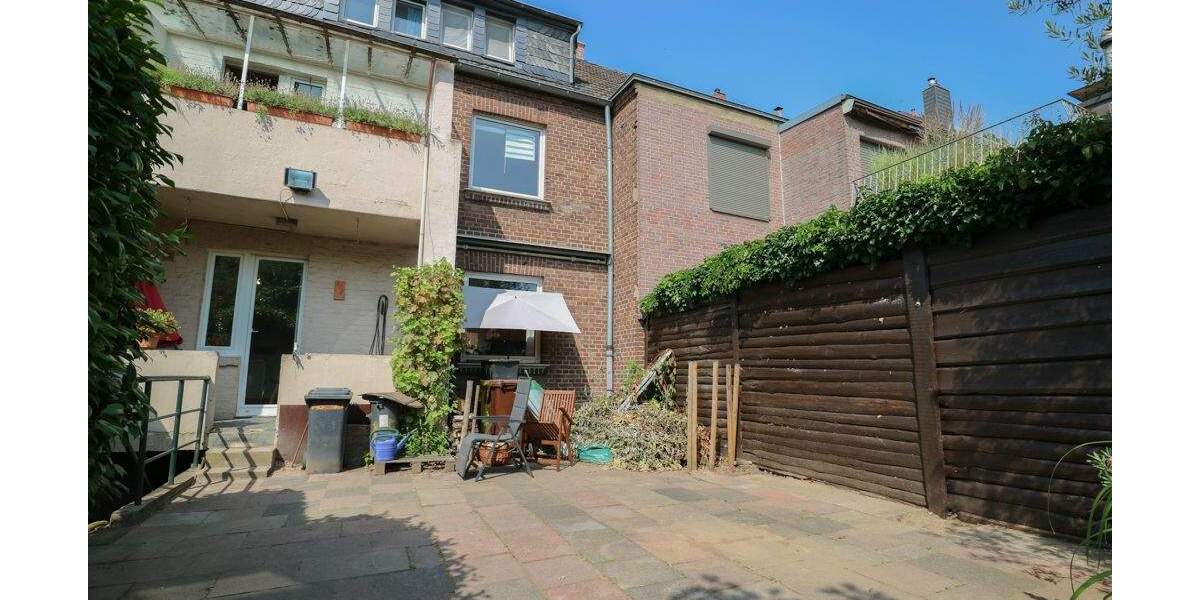 Mehrfamilienhaus, Wohnhaus Neuss Dreikönigenviertel - 6 Zimmer, 132 m&sup2;, 350.000&euro; | Angebot:25736790