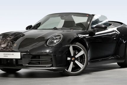 Porsche 992 9.427 km 145.900 &euro; Düsseldorf 40468