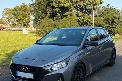Hyundai i20 62.179 km 11.500 &euro; Düsseldorf 40231