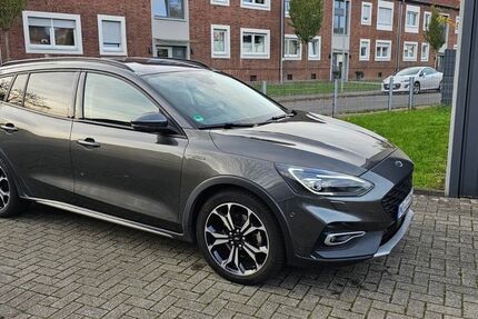 Ford Focus 45.000 km 15.100 &euro; Neukirchen-Vluyn 47506