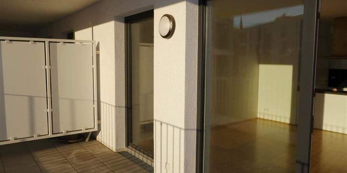 Etagenwohnung Mönchengladbach Stadtmitte - 2 Zimmer, 103 m&sup2;, 1.379&euro; | Angebot:25778925