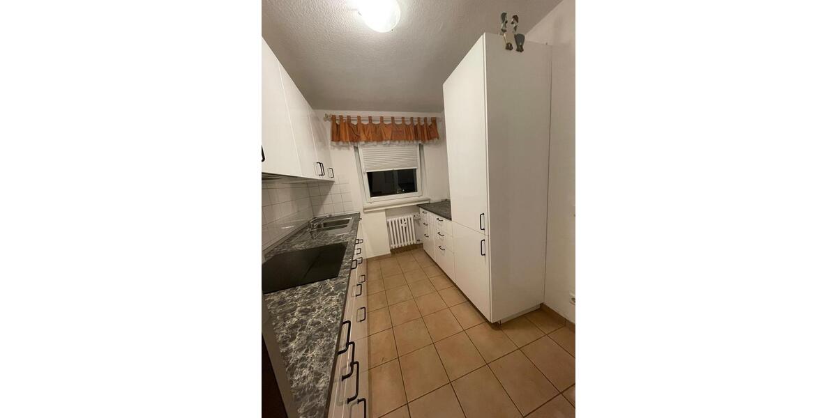 Helle, barrierefreie 2-Zimmer-Wohnung in ruhiger Lage (Düsseldorf 2.5 zimmer