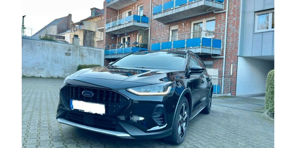 Ford Focus 17.000 km 24.990 &euro; Mönchengladbach 41239