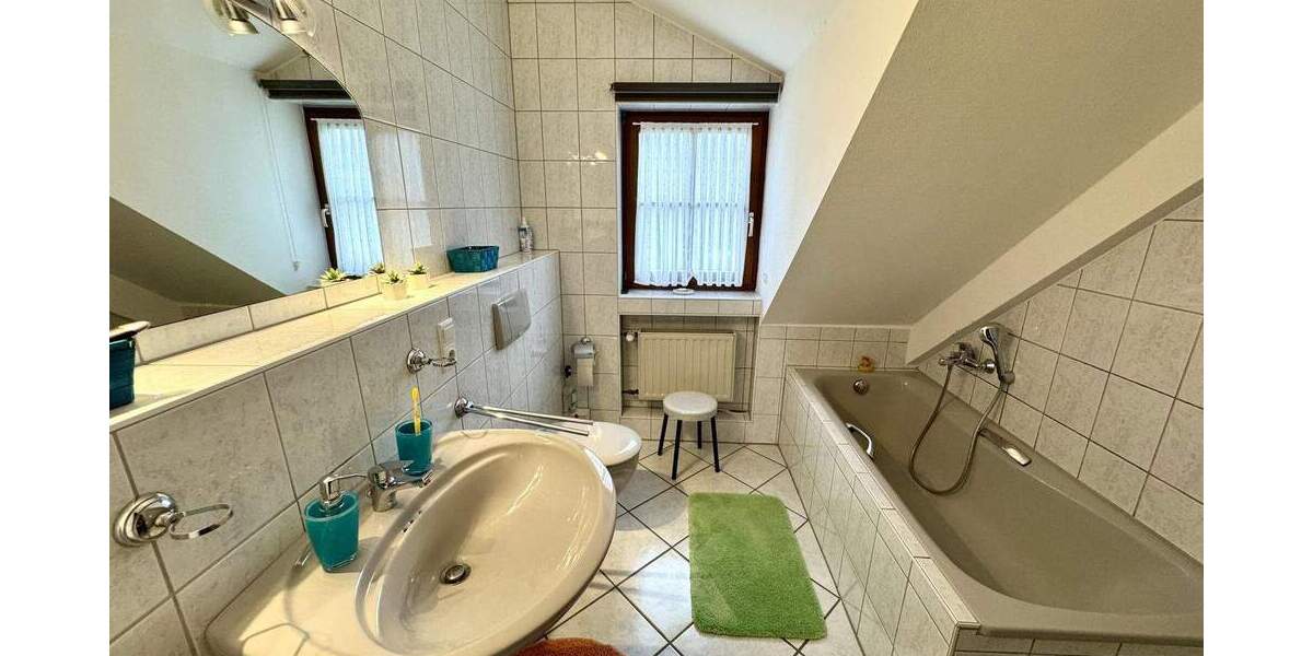 Mehrfamilienhaus, Wohnhaus Leverkusen Quettingen - 6 Zimmer, 191 m&sup2;, 599.000&euro; | Angebot:25844867