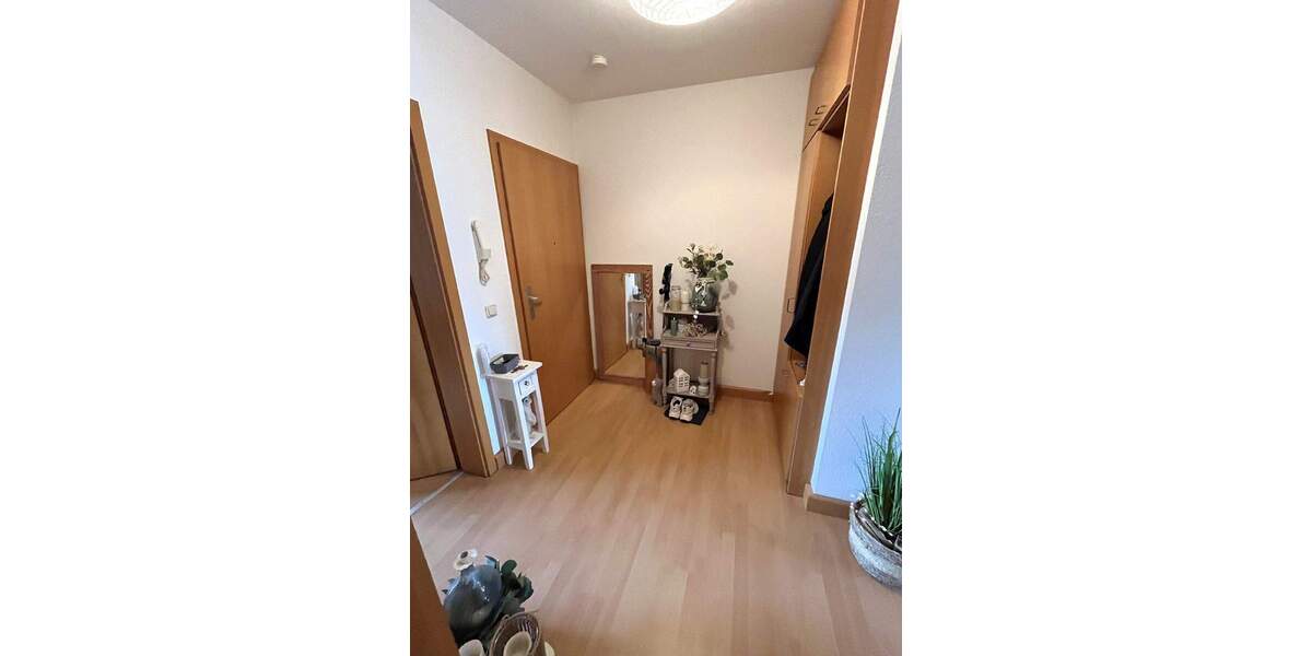 + + + MODERNE, GEPFLEGTE 2-ZI WOHNUNG MIT BALKON UND TIEFGARAGE IN FRIEMERSHEIM+ + + 2 zimmer