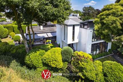 Haus zum Kaufen in Meerbusch 1.550.000 € 306 m² 5 zimmer