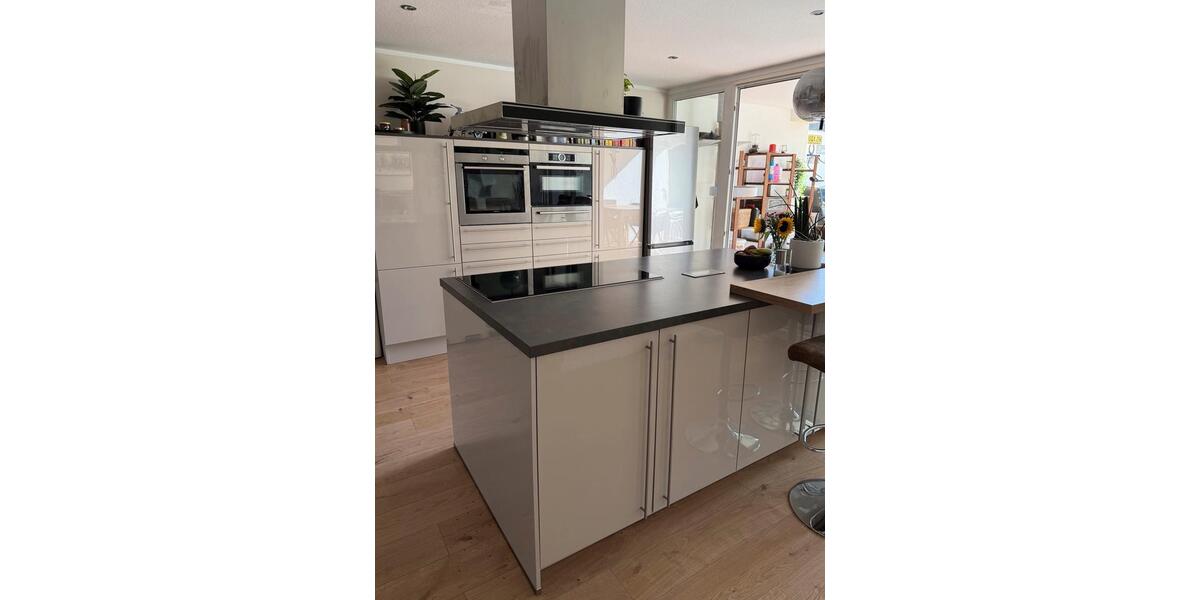 Etagenwohnung Solingen Aufderhöhe - 4 Zimmer, 135 m&sup2;, 499.000&euro; | Angebot:27440014