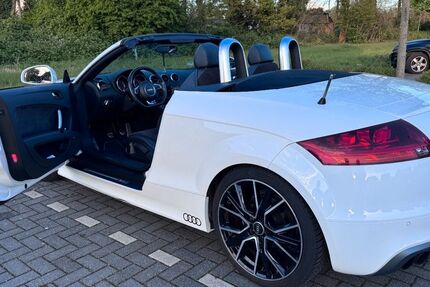 Audi TT 174.000 km 11.800 &euro; Oberhausen 46149