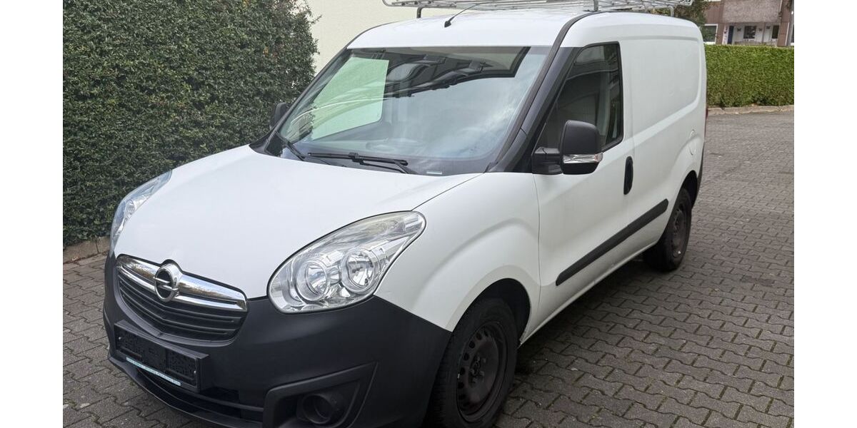 Opel Combo 101.607 km 6.998 &euro; Velbert 42551