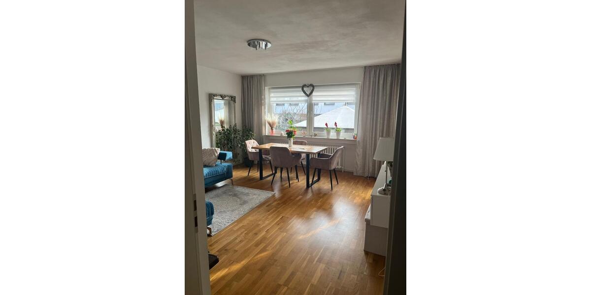 Zauberhafte Erdgeschosswohnung mit Garten von Privat 3 zimmer