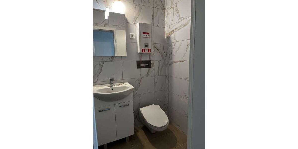 Etagenwohnung Mönchengladbach Süd - 1 Zimmer, 27 m&sup2;, 615&euro; | Angebot:25281284