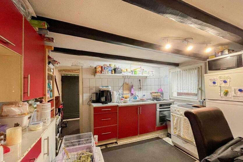 Für Macher und Kreative: Sanierungsbedürftiges Einfamilienhaus in Waldrandlage 2 zimmer