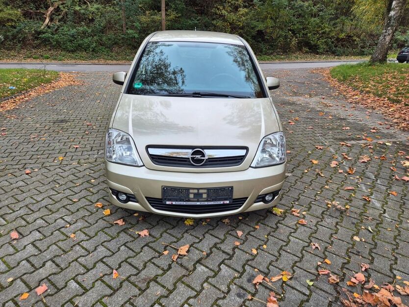 Opel Meriva 132.000 km 2.999 € Essen 45356