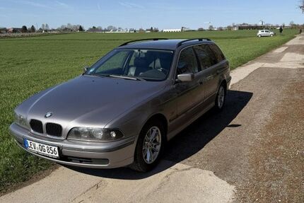 BMW 520 233.785 km 3.900 &euro; Leverkusen 51377