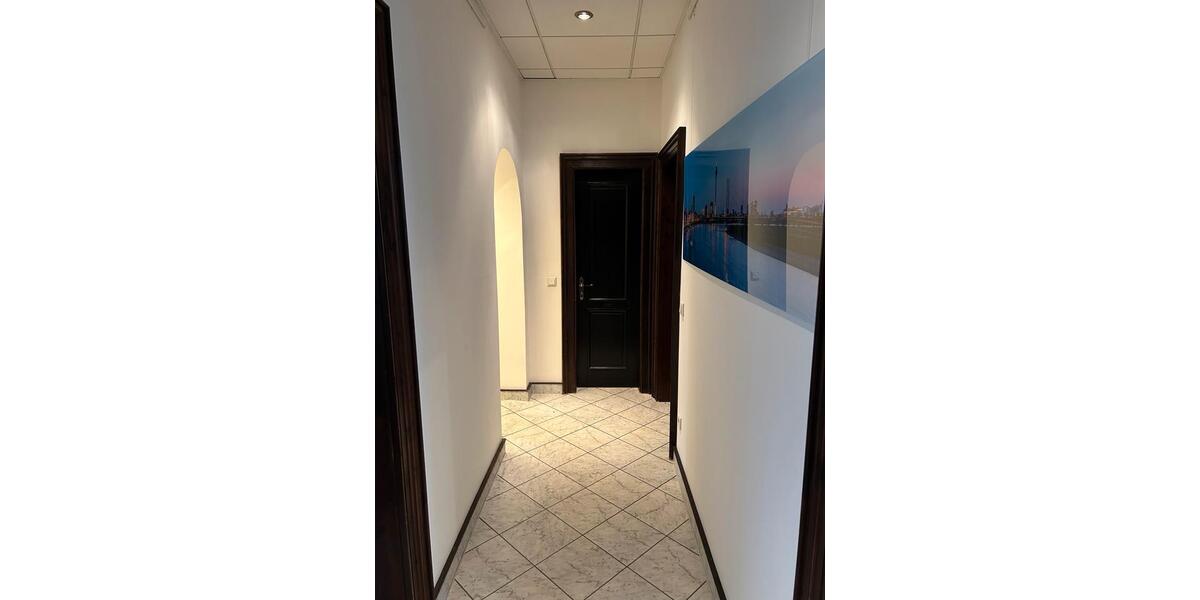 Nachmieter für Büro in Hilden zimmer