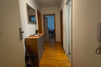 4-Zimmer-Wohnung in Duisburg-Laar (91 m²) – Frei ab 01.04. 4 zimmer