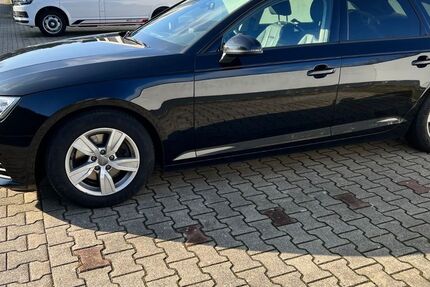 Audi A4 187.000 km 14.950 &euro; Krefeld 47800