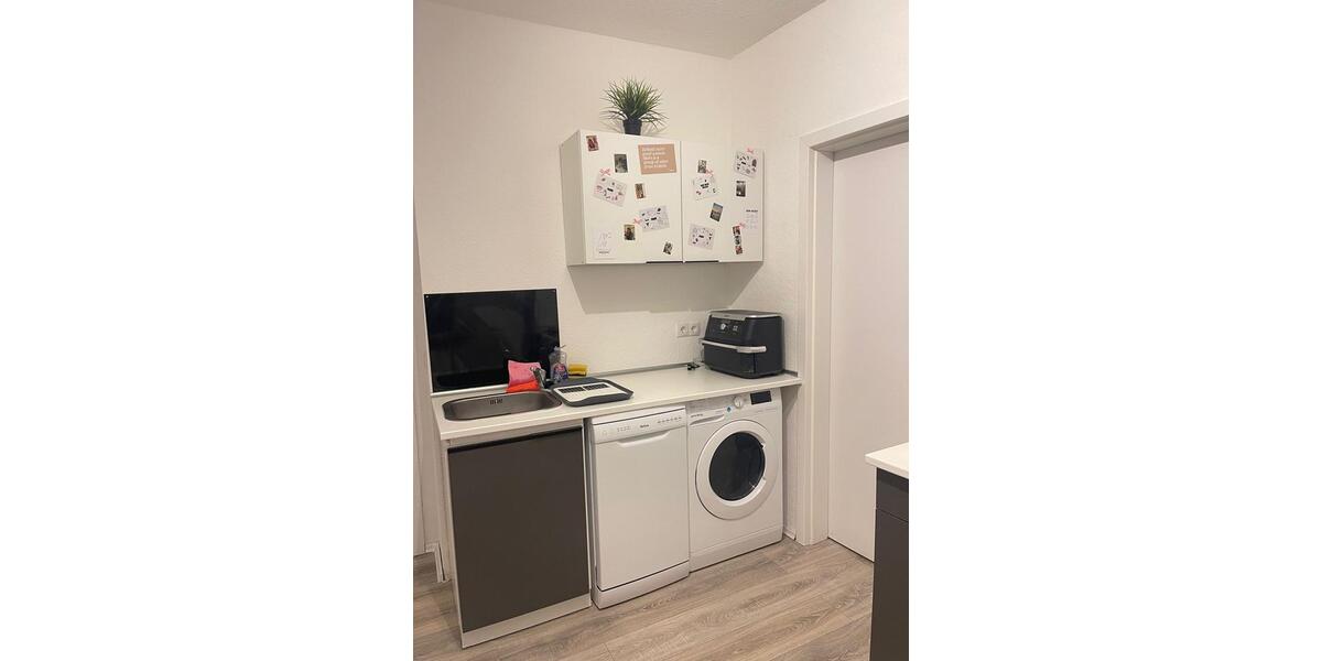 Etagenwohnung Düsseldorf Stadtmitte - 1 Zimmer, 15 m&sup2;, 628&euro; | Angebot:25317696