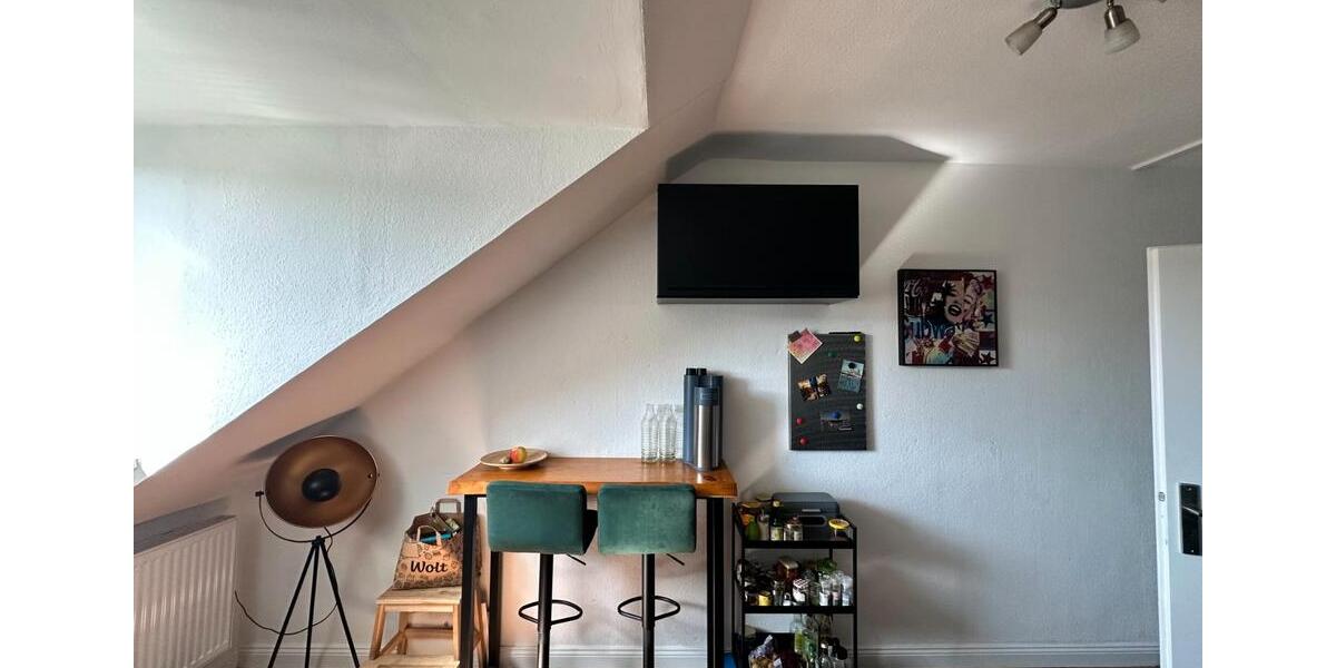 Dachgeschoßwohnung Düsseldorf Stadtbezirk 8 - 3 Zimmer, 86 m&sup2;, 1.143&euro; | Angebot:26355298