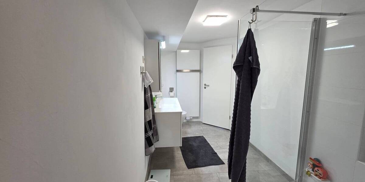 Doppelhaushälfte Velbert Kostenberg - 9 Zimmer, 259 m&sup2;, 650.000&euro; | Angebot:19426827