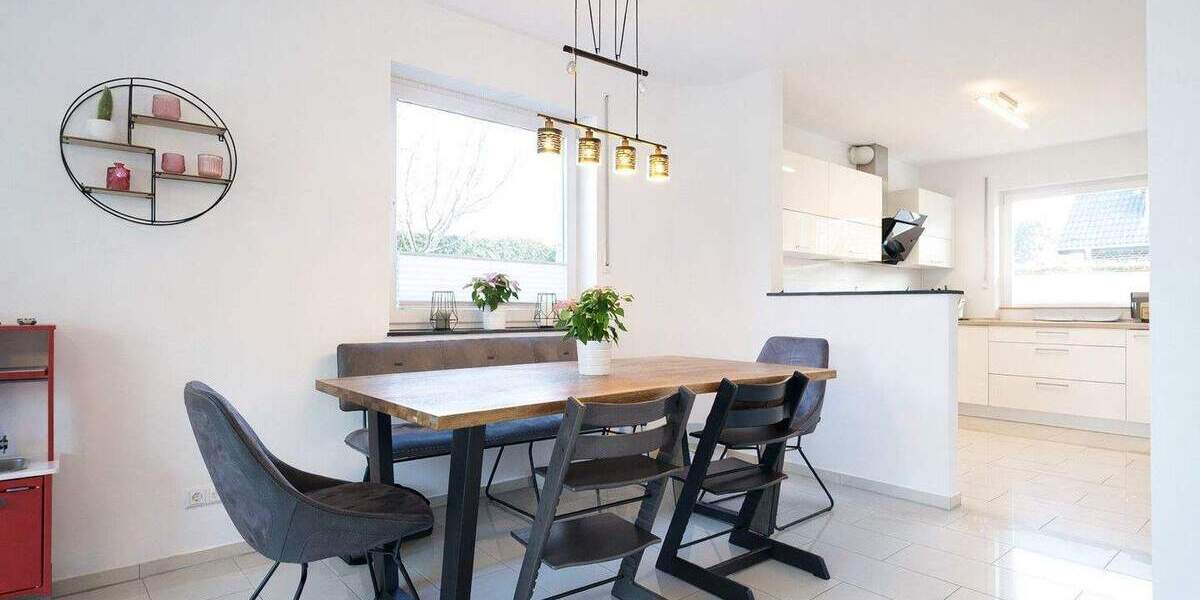 Doppelhaushälfte Krefeld / Fischeln Fischeln - 5 Zimmer, 136 m&sup2;, 610.000&euro; | Angebot:25800738