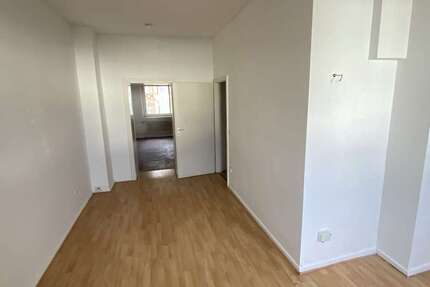 Wohnung zum Mieten in Düsseldorf 425 € 40.15 m²