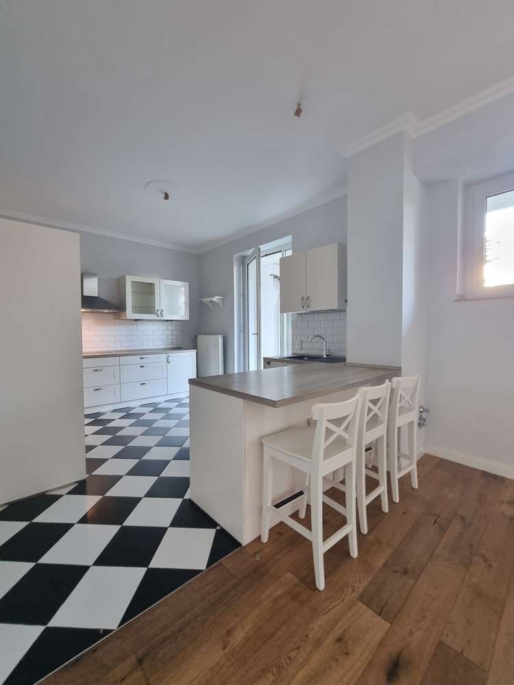 Wohnung zum Kaufen in Düsseldorf 645.000 € 122 m²