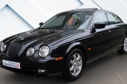 Jaguar S-Type 85.487 km 9.990 &euro; Düsseldorf 40231