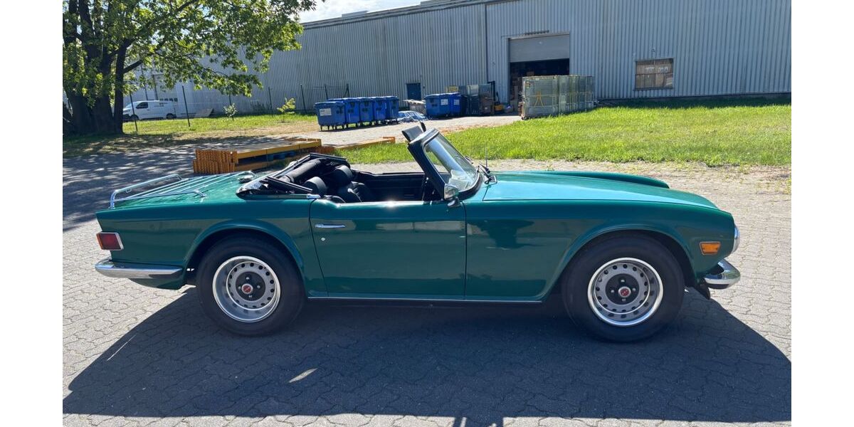 Triumph TR6 23.000 km 16.700 &euro; Düsseldorf 40210